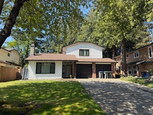 6725 129 Street Surrey British Columbia, V3W 8H8 - 3 Bedrooms Home For Sale