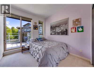 560 RAVEN WOODS Drive | North Vancouver British Columbia | Slide Image Seventeen