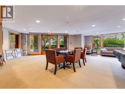 560 RAVEN WOODS Drive | North Vancouver British Columbia | Slide Image Twenty-four