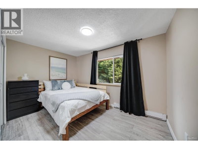 2535 GORDON Avenue | Port Coquitlam British Columbia | Slide Image Twenty-two