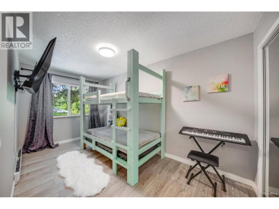 2535 GORDON Avenue | Port Coquitlam British Columbia | Slide Image Twenty-three