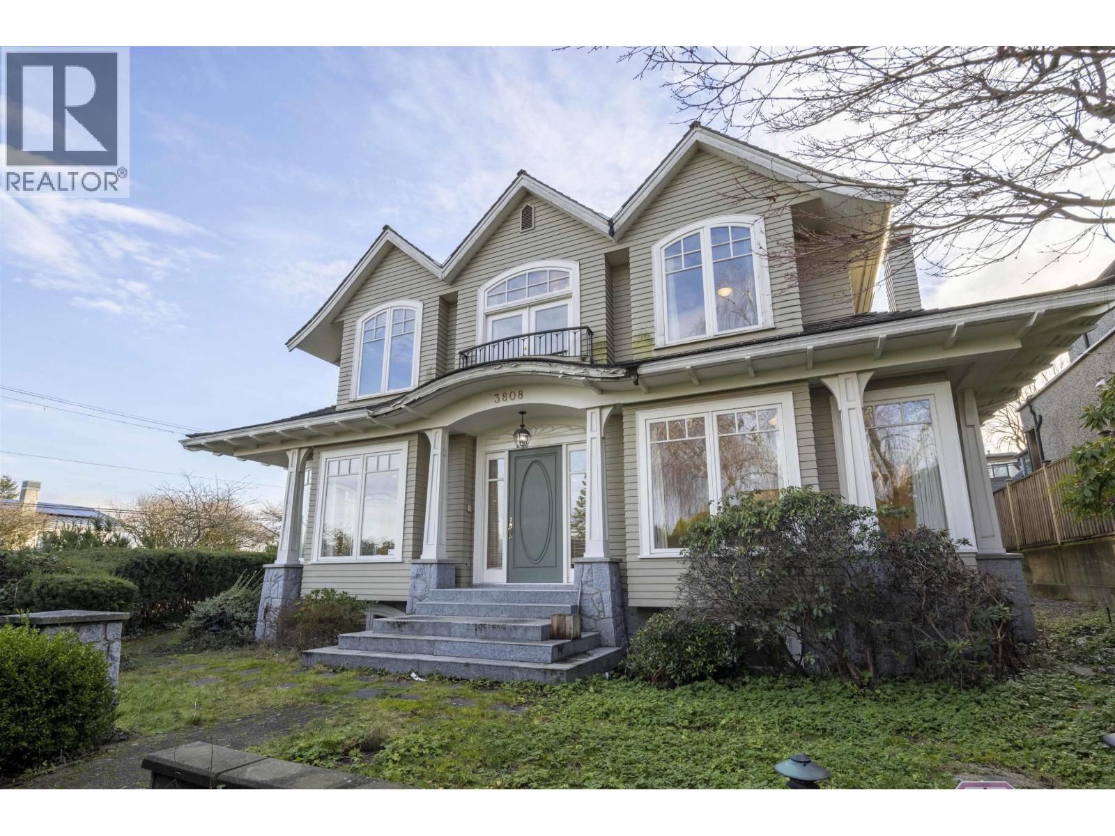3808 13TH Avenue, Vancouver, British Columbia V6R 2S8