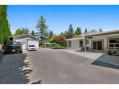 29289 SUNVALLEY Crescent | Abbotsford British Columbia | Slide Image Seven