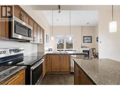 12283 224 Street | Maple Ridge British Columbia | Slide Image Six