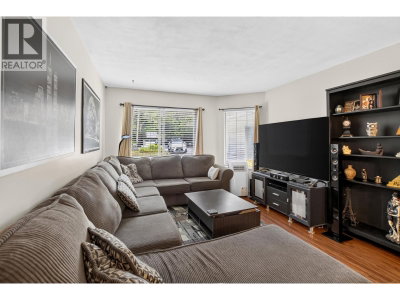 20736 RIVER Road | Maple Ridge British Columbia | Slide Image Ten