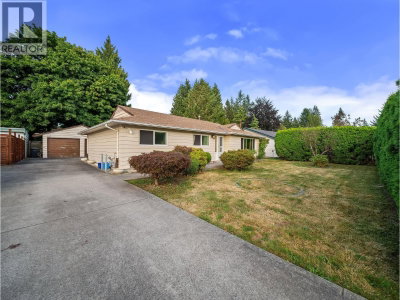 667 CYPRESS Street | Coquitlam British Columbia | Slide Image Two