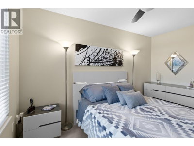 2736 ATLIN Place | Coquitlam British Columbia | Slide Image Twelve
