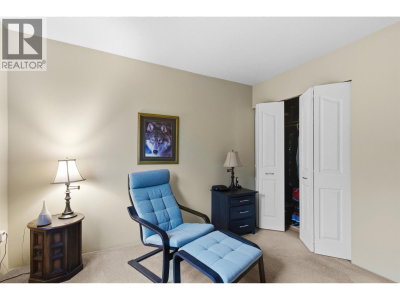 2736 ATLIN Place | Coquitlam British Columbia | Slide Image Fifteen