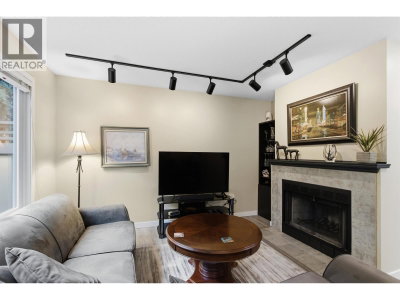 2736 ATLIN Place | Coquitlam British Columbia | Slide Image Three