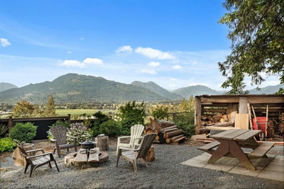 47345 SWALLOW Crescent | Chilliwack British Columbia | Slide Image Fourteen