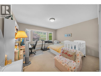 3898 FROMME Road | North Vancouver British Columbia | Slide Image Thirty-three