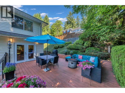 3898 FROMME Road | North Vancouver British Columbia | Slide Image Eight