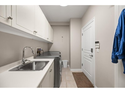 15715 34 Avenue | Surrey British Columbia | Slide Image Twenty-nine