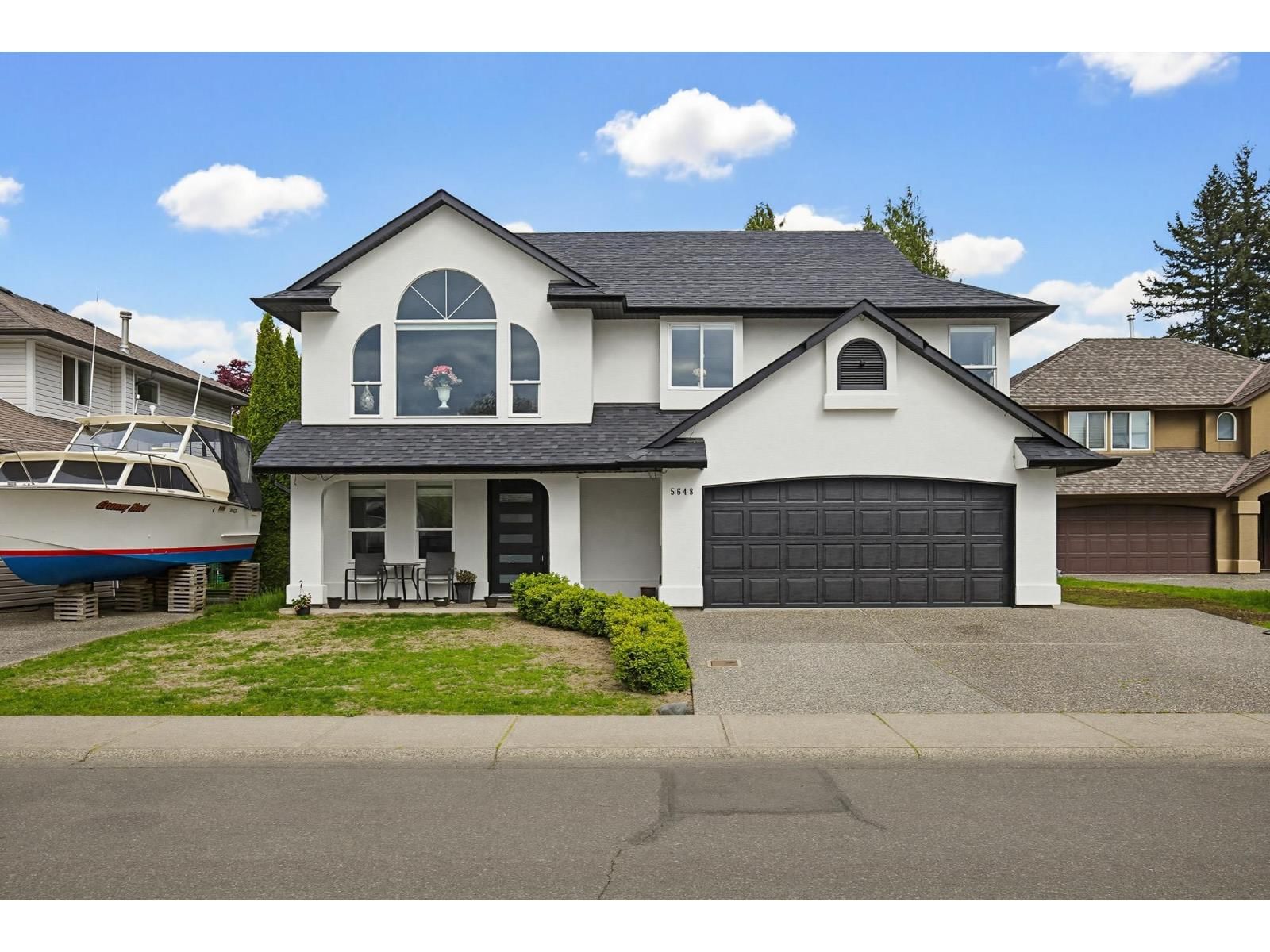 5648 VILLA ROSA Place, Chilliwack, British Columbia V2R 3K6