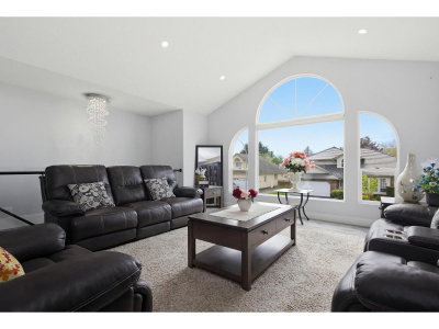 5648 VILLA ROSA Place | Chilliwack British Columbia | Slide Image Twelve