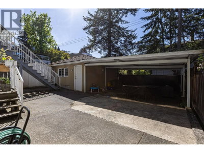 3529 GLADSTONE Street | Vancouver British Columbia | Slide Image Nineteen
