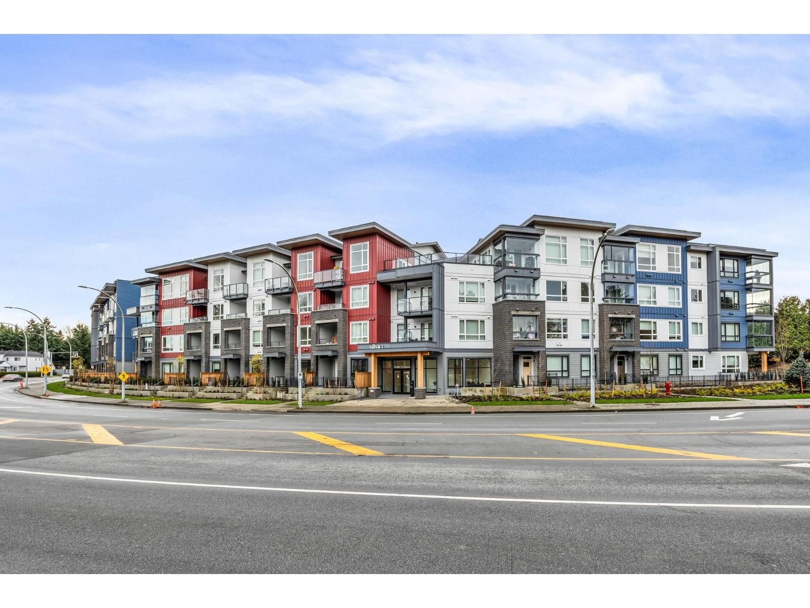13788 76 Avenue, Surrey, British Columbia V3W 3V9