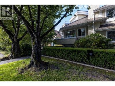 249 4TH Street | North Vancouver British Columbia | Slide Image Thirteen
