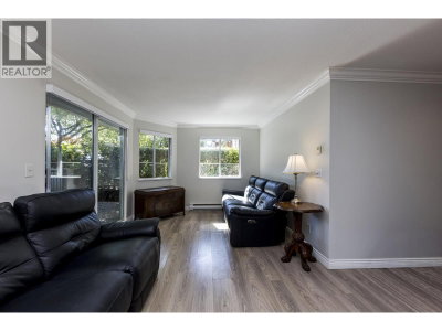 249 4TH Street | North Vancouver British Columbia | Slide Image Two