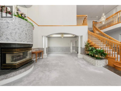 7471 LEDWAY Road | Richmond British Columbia | Slide Image Fourteen