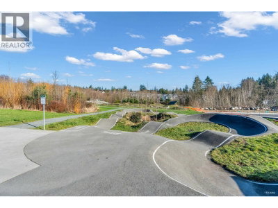 13618 232ST Street | Maple Ridge British Columbia | Slide Image Thirty-three