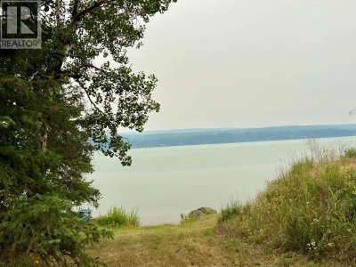 4078 MCKINLEY Drive | Lac La Hache British Columbia | Slide Image Four