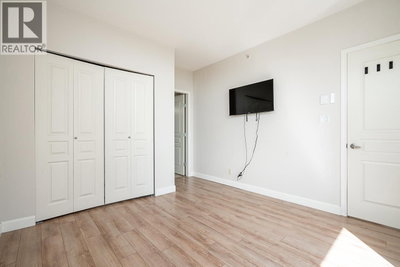 9298 UNIVERSITY Crescent | Burnaby British Columbia | Slide Image Twenty-one