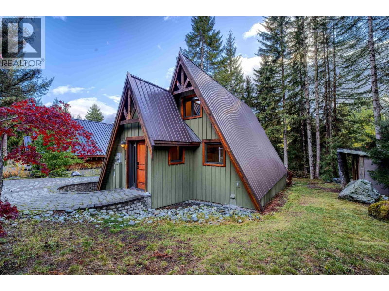 7102 NESTERS Road Whistler British Columbia, V8E 0E2 - 2 Bedrooms Home For Sale
