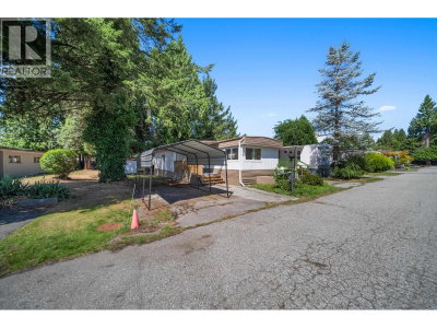 21163 LOUGHEED Highway | Maple Ridge British Columbia | Slide Image Twenty-five