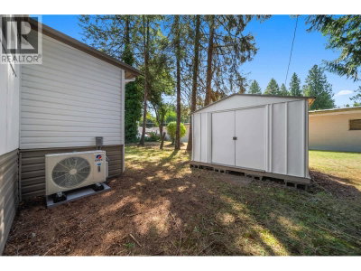 21163 LOUGHEED Highway | Maple Ridge British Columbia | Slide Image Twenty-eight