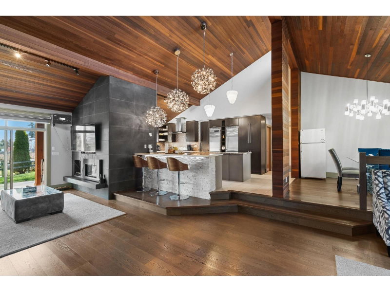 29852 MACLURE Road Abbotsford British Columbia, V4X 1G5 - 5 Bedrooms Home For Sale