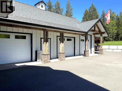 3660 FORBES Road | Lac La Hache British Columbia | Slide Image Thirty-four