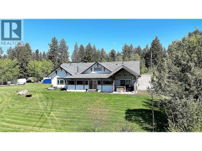 3660 FORBES Road | Lac La Hache British Columbia | Slide Image Four