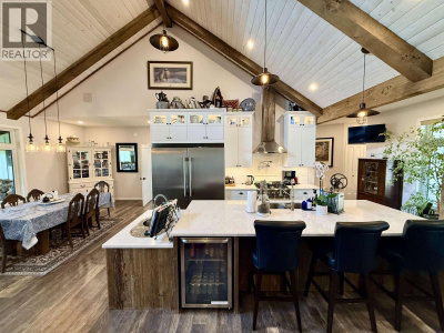 3660 FORBES Road | Lac La Hache British Columbia | Slide Image Nine