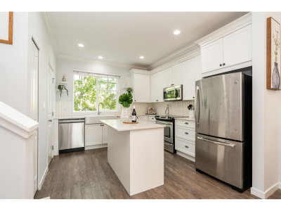 19128 65 Avenue | Surrey British Columbia | Slide Image Eleven
