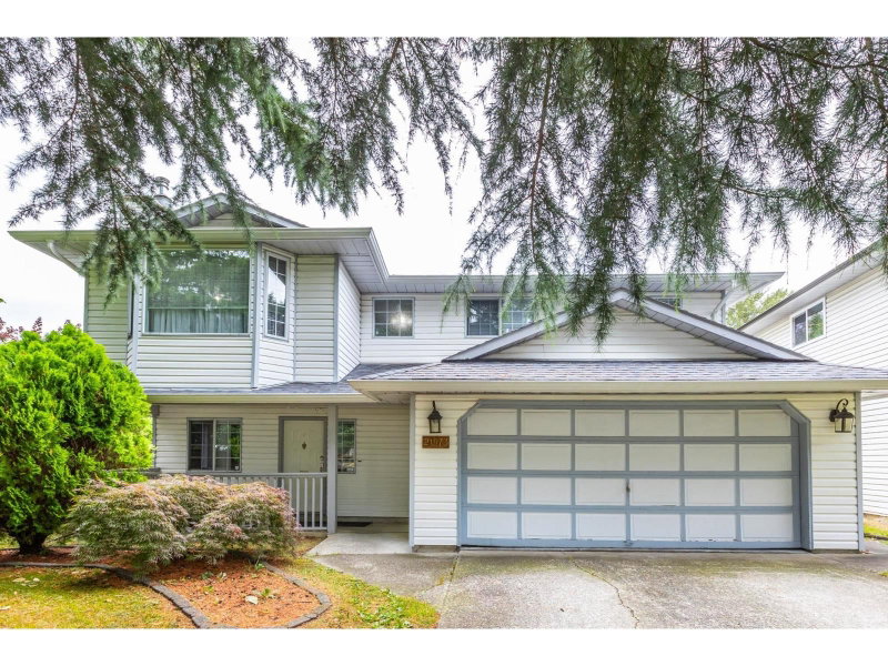 21073 93 Avenue Langley British Columbia, V1M 2B3 - 4 Bedrooms Home For Sale