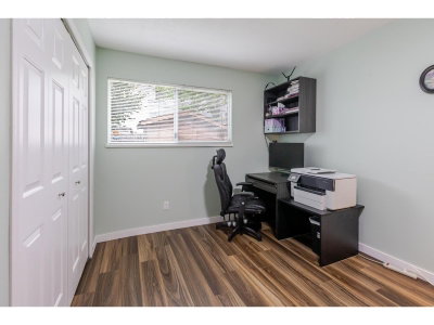 21073 93 Avenue | Langley British Columbia | Slide Image Twenty-seven