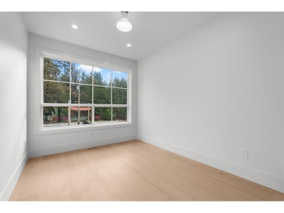 23709 40 Avenue | Langley British Columbia | Slide Image Twenty-seven