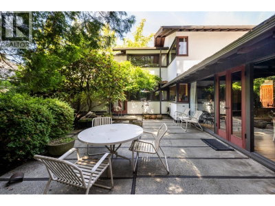 6821 LAUREL Street | Vancouver British Columbia | Slide Image Thirteen