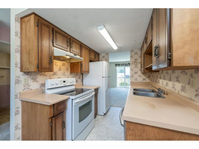 27272 32 Avenue | Langley British Columbia | Slide Image Seventeen