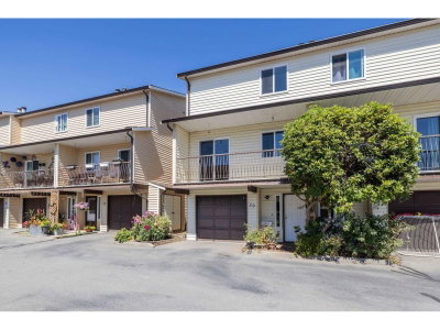 27272 32 Avenue | Langley British Columbia | Slide Image Two
