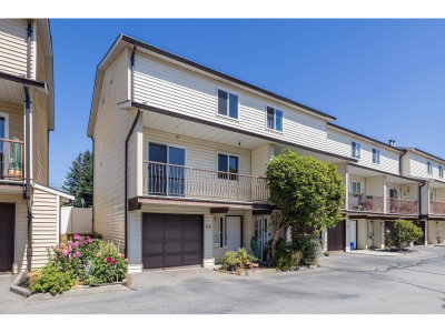 27272 32 Avenue | Langley British Columbia | Slide Image Three