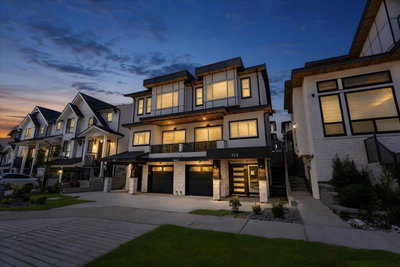 16631 18 Avenue | Surrey British Columbia | Slide Image Three