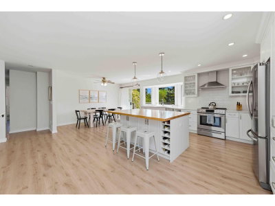 16162 8A Avenue | Surrey British Columbia | Slide Image Ten