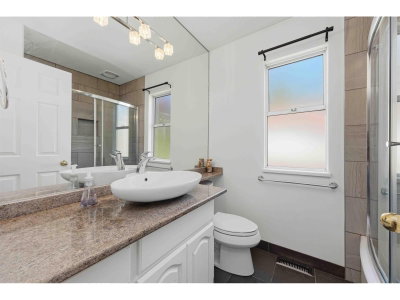 16162 8A Avenue | Surrey British Columbia | Slide Image Fifteen