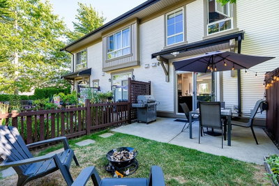 19505 68A Avenue | Surrey British Columbia | Slide Image Twenty-seven