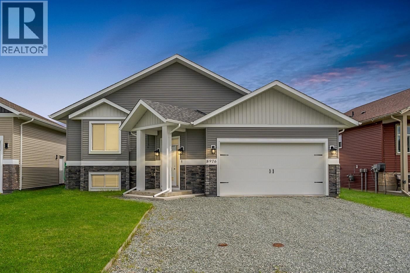 8976 TATLOW Place, Prince George, British Columbia V2K 0B5
