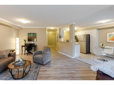 15150 29A Avenue | Surrey British Columbia | Slide Image Ten