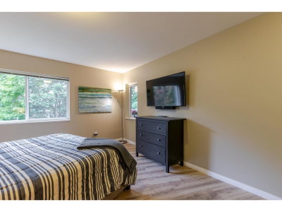 15150 29A Avenue | Surrey British Columbia | Slide Image Twenty-four