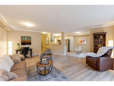 15150 29A Avenue | Surrey British Columbia | Slide Image Nine